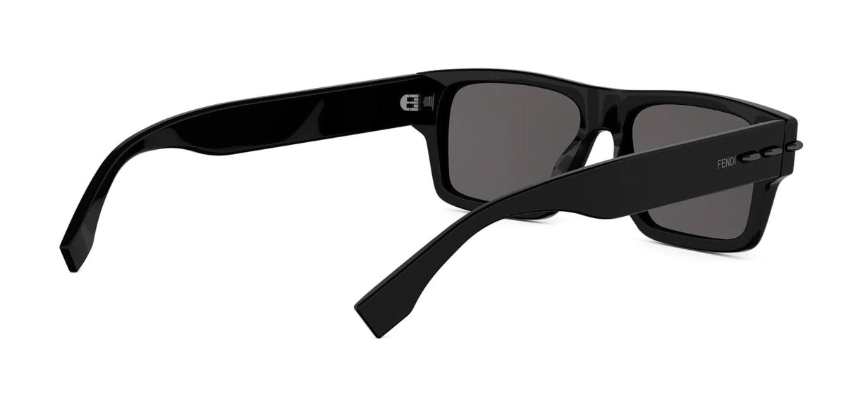 Fendi Selleria FE40215I